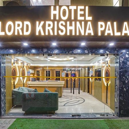 Just Renovated - Hotel Krishna Palace With Parking & Only 2 Mins Walk From Metro New Delhi Exterior photo