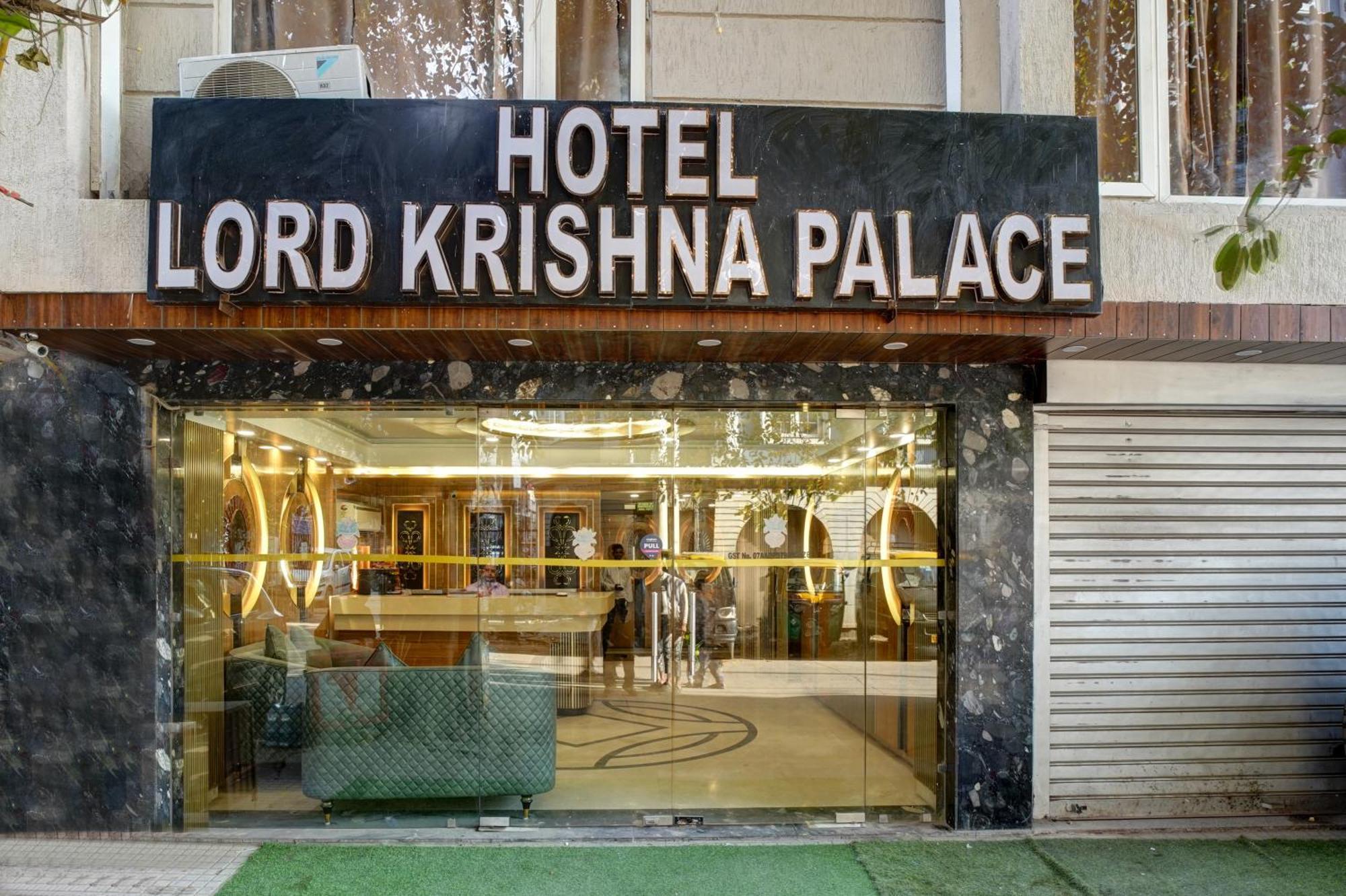 Just Renovated - Hotel Krishna Palace With Parking & Only 2 Mins Walk From Metro New Delhi Exterior photo